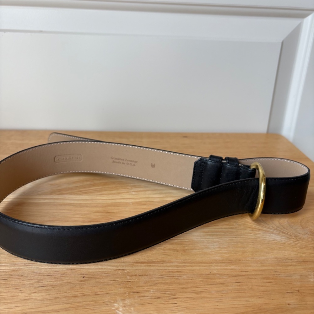 Coach Womens Minimalist Buckle Belt Brass Gold Tone Leather Black Size Medium - Picture 3 of 4